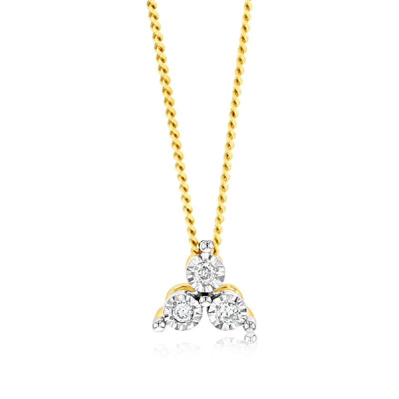 crystal drop earrings elegant 9ct Yellow Gold 0.05 Carat Diamond Pendant with 3 Diamonds crystal drop earrings elegant 9ct Yellow Gold 0.05 Carat Diamond Pendant with 3 Diamonds