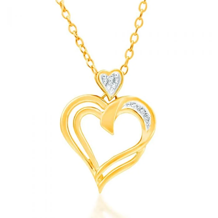 bold chunky cocktail ring 9ct Yellow Gold Diamond Heart Pendant