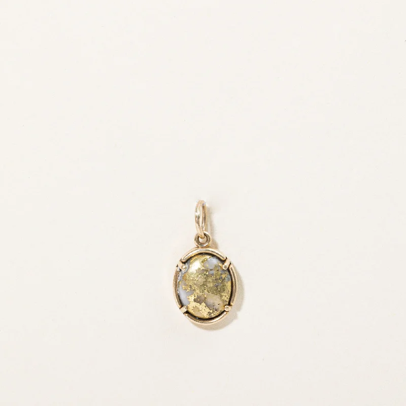 unique blue topaz ring Gold Veined Quartz Pendant | 1.70ct |