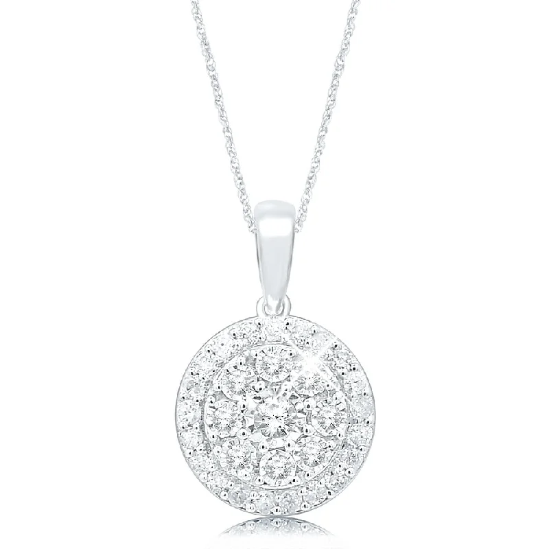 crystal-studded gold ring Silver 1/2 Carat Pendant with 32 Brilliant Diamonds
