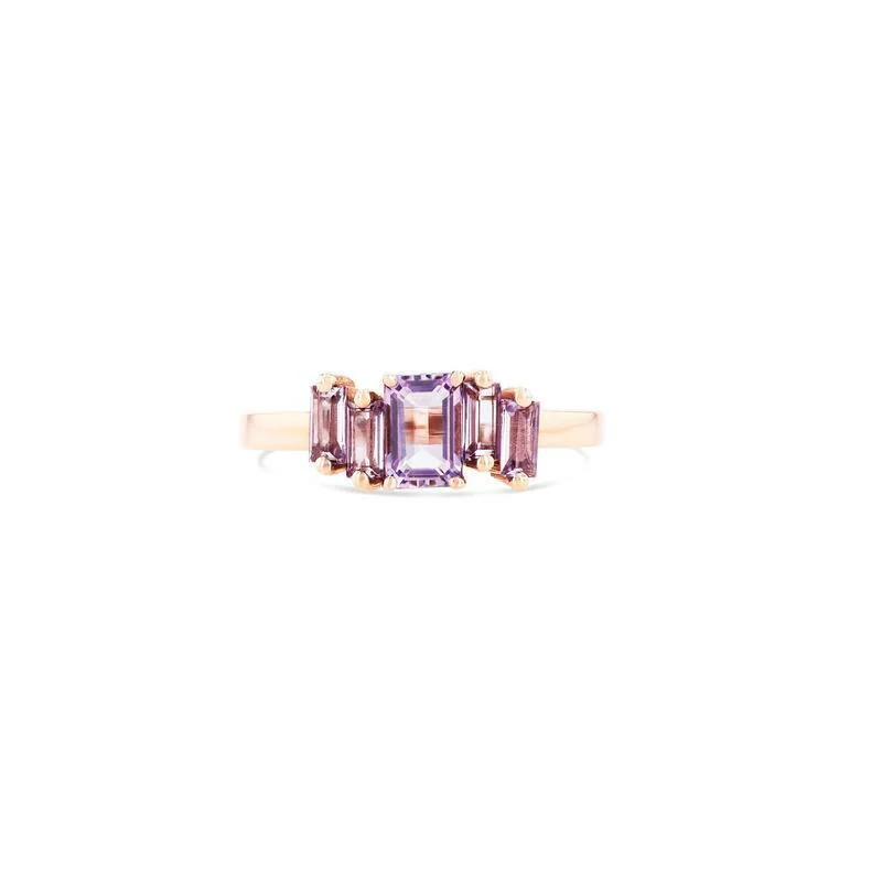 vintage-style garnet ring Amalfi Rose De France Horizontal Stack Ring