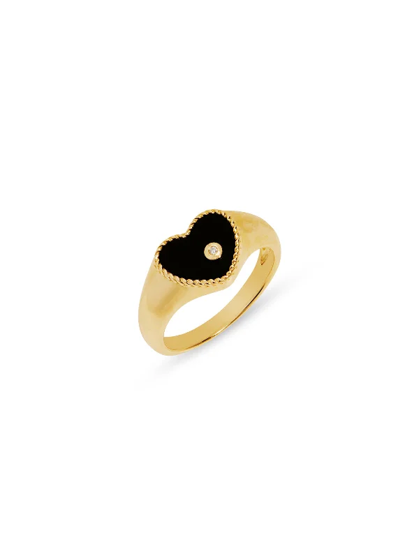 vintage emerald cocktail ring Baby Onyx Heart Cheveliere Yellow Gold Signet Ring