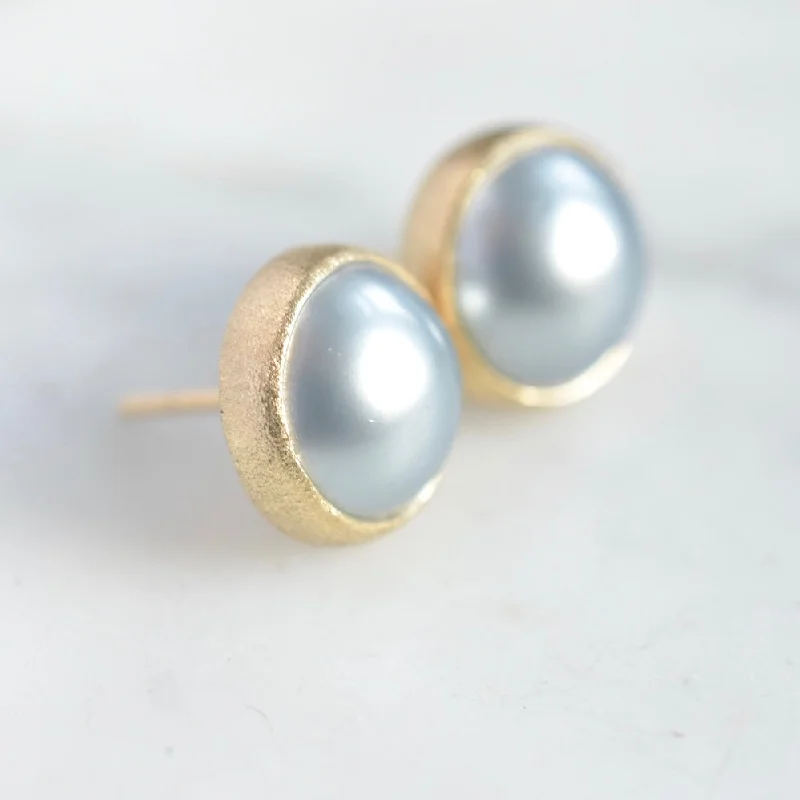 modern geometric earrings gold Sea Mist Grey Tahitian Pearl Stud Earrings