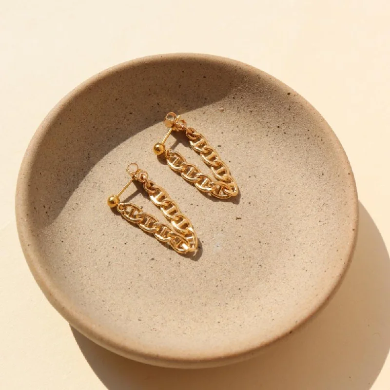 solid gold cartilage hoop Marina Chain Studs
