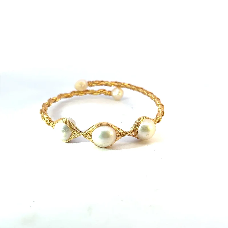 vintage-inspired moonstone necklace 5 Pearl Freshwater Pearl Flex Cuff