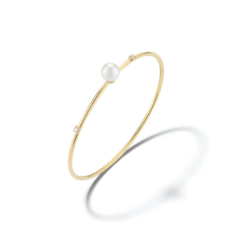minimalist chain anklet gold Bremer Jewelry Akoya Cultured Pearl and Diamond Bangle Bracelet in 18K Yellow Gold (0.11ctw) minimalist chain anklet gold Bremer Jewelry Akoya Cultured Pearl and Diamond Bangle Bracelet in 18K Yellow Gold (0.11ctw)