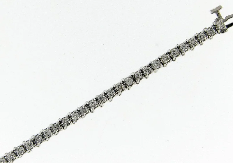bold chunky cocktail ring Bremer Jewelry Tennis Diamond Bracelet in 14K White Gold (2.00ctw) bold chunky cocktail ring Bremer Jewelry Tennis Diamond Bracelet in 14K White Gold (2.00ctw)