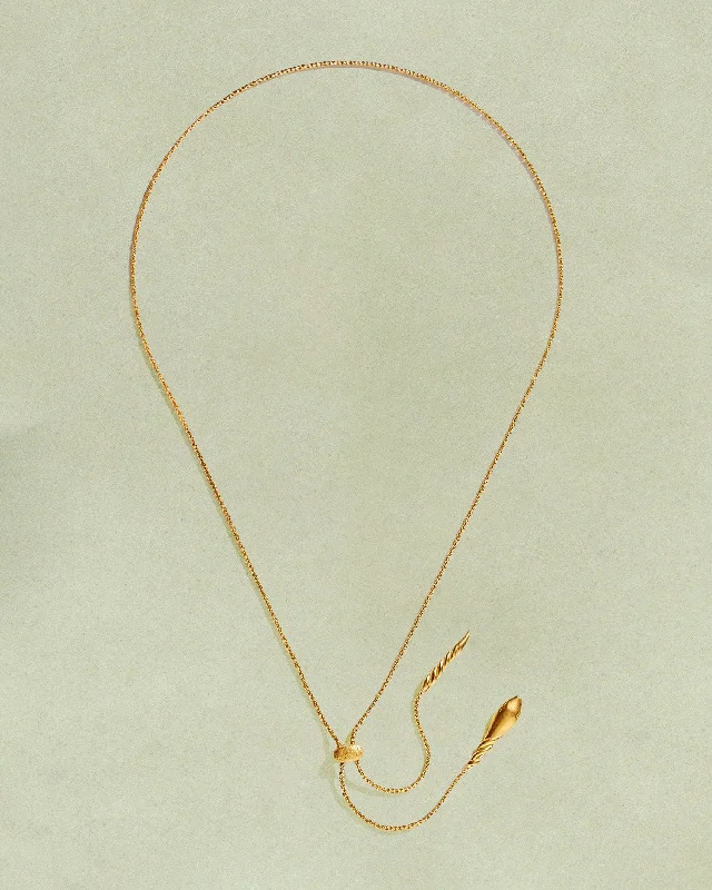 minimalist black pearl necklace Ariadne Lariat