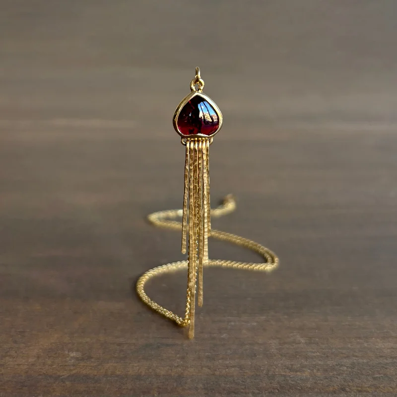 pearl stud earrings classic Garnet Jellyfish Pendant