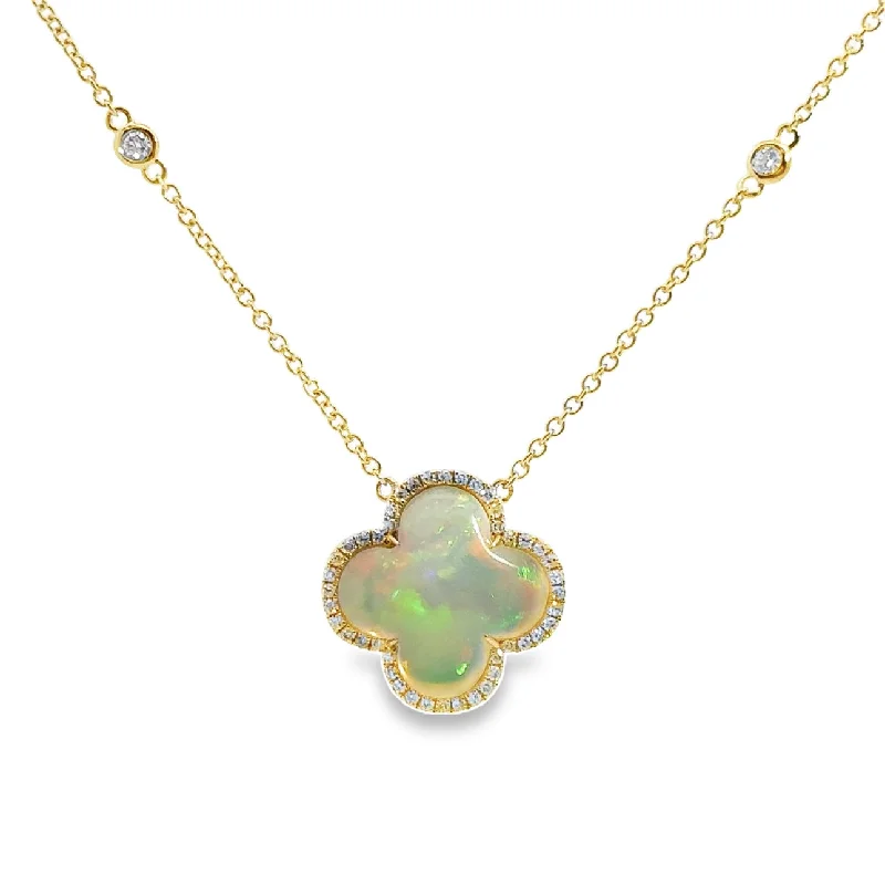 real tiger’s eye bead bracelet Yellow Gold Clover Shape Opal and Diamond Fashion Necklace