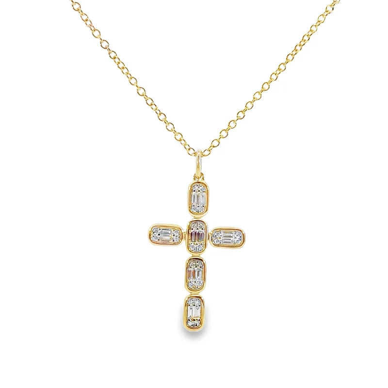 vintage rose-cut diamond ring Shy Creation Yellow Gold Diamond Cross Pendant